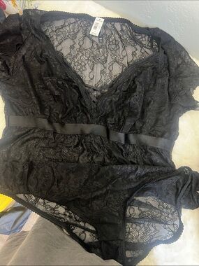 torrid Black Lace V-Neck Bodysuit with Satin Waist